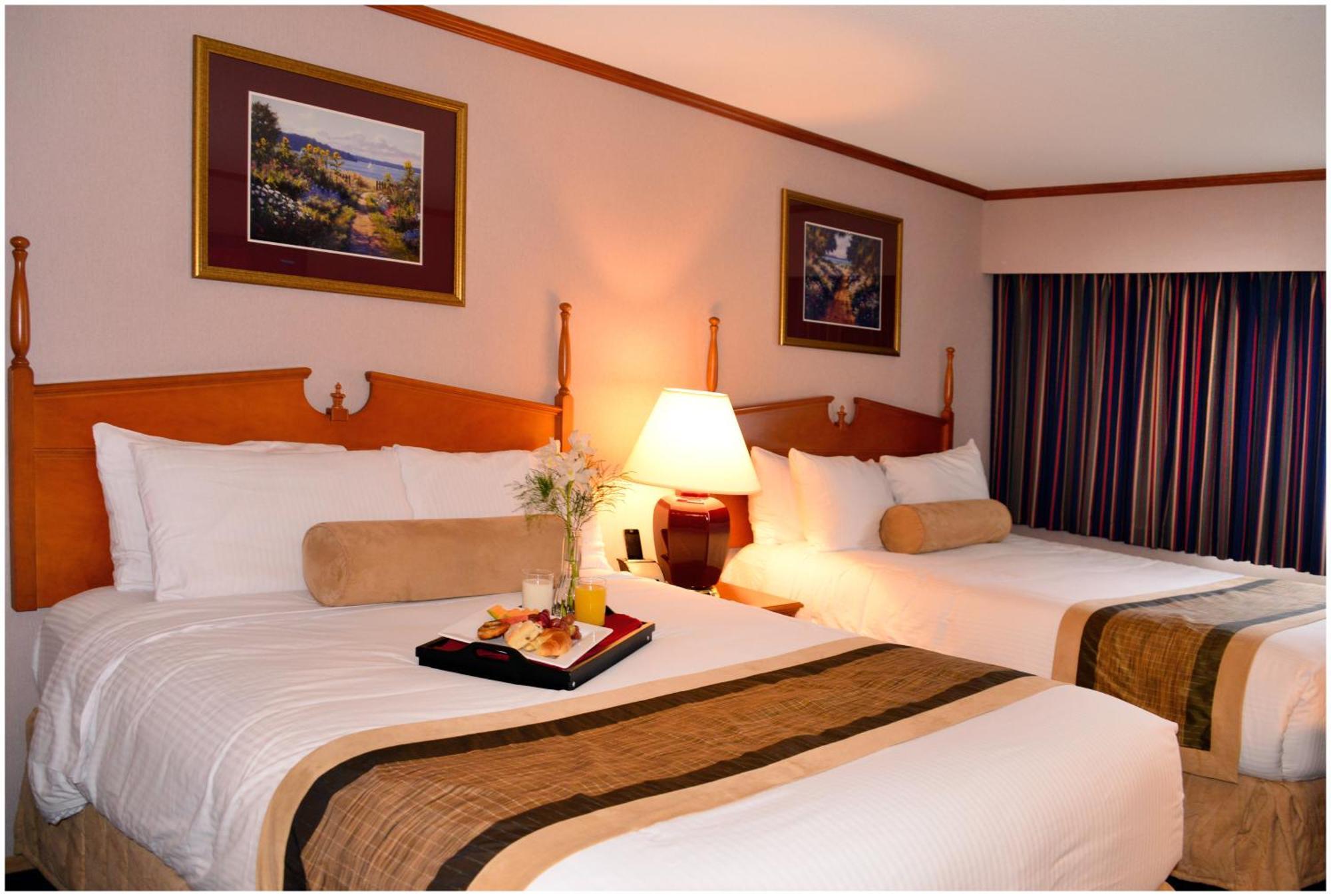 The Hospitality Inn Port Alberni Exterior photo